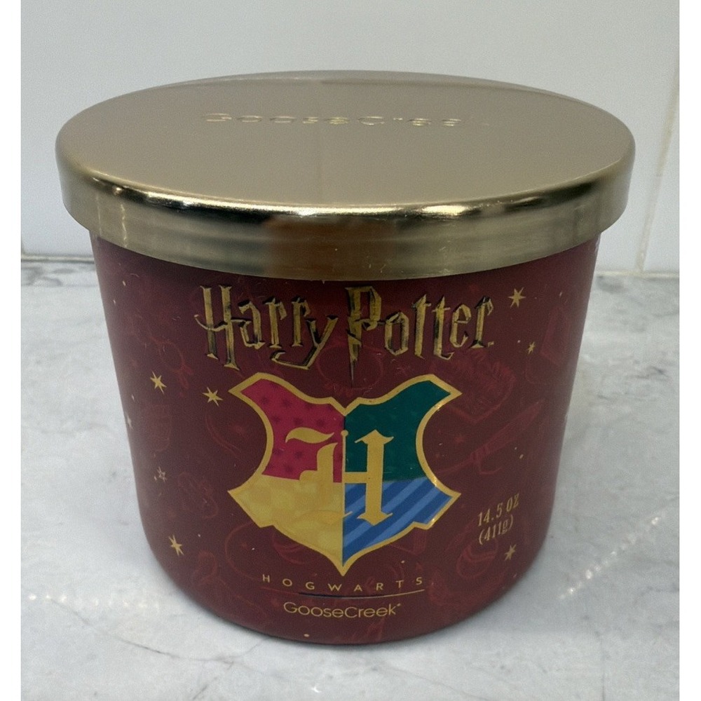 Official Goose Creek x Harry Potter™ Hogwarts™ 3-Wick Scented Candle - 14.5 oz